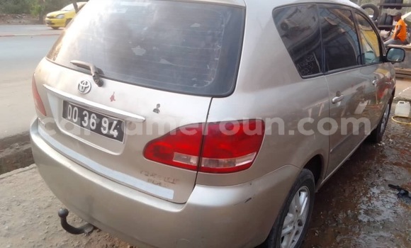 Buy Used Toyota Avensis Silver Car in Douala in Littoral Cameroon Buy Used Toyota Avensis Silver Car in Douala in Littoral Cameroon