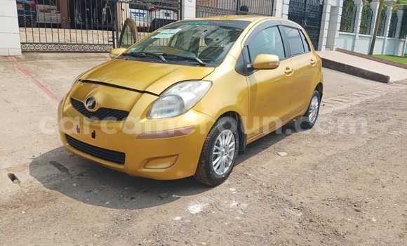 Buy Used Toyota Vitz Other Car in Douala in Littoral Cameroon