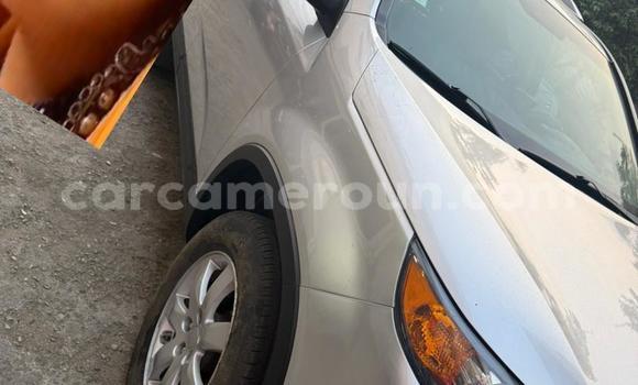 Sayi Na hannu Kia Sorento Azurfa Mota in Douala a Ƙasar Kamaru