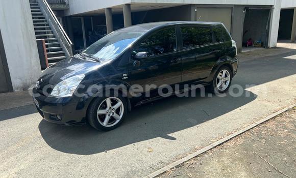 Acheter Occasion Voiture Toyota Corolla Verso Noir à Douala, Littoral Cameroon Acheter Occasion Voiture Toyota Corolla Verso Noir à Douala, Littoral Cameroon