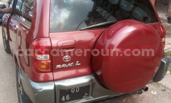 Sayi Na hannu Toyota RAV4 Sauran Mota in Douala a Ƙasar Kamaru Sayi Na hannu Toyota RAV4 Sauran Mota in Douala a Ƙasar Kamaru