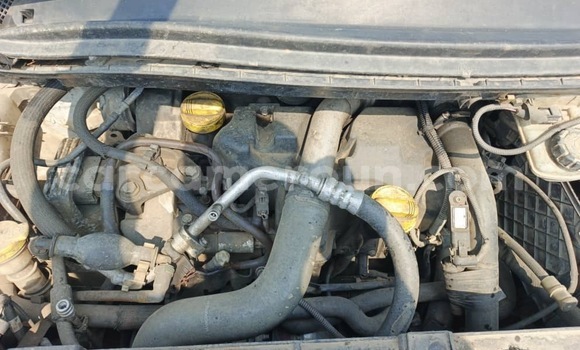 Acheter Occasion Voiture Renault Scenic Blanc à Douala, Littoral Cameroon Acheter Occasion Voiture Renault Scenic Blanc à Douala, Littoral Cameroon