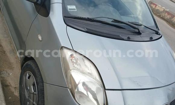 Acheter Occasion Voiture Toyota Yaris Gris à Douala, Littoral Cameroon Acheter Occasion Voiture Toyota Yaris Gris à Douala, Littoral Cameroon