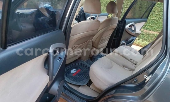 Buy Used Toyota RAV4 Black Car in Yaounde in Central Cameroon Buy Used Toyota RAV4 Black Car in Yaounde in Central Cameroon