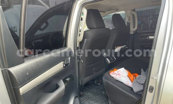 Acheter Occasion Voiture Toyota Hilux Autre à Douala, Littoral Cameroon Acheter Occasion Voiture Toyota Hilux Autre à Douala, Littoral Cameroon