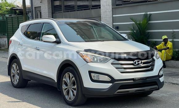 Acheter Occasion Voiture Hyundai Santa Fe Blanc à Douala, Littoral Cameroon Acheter Occasion Voiture Hyundai Santa Fe Blanc à Douala, Littoral Cameroon