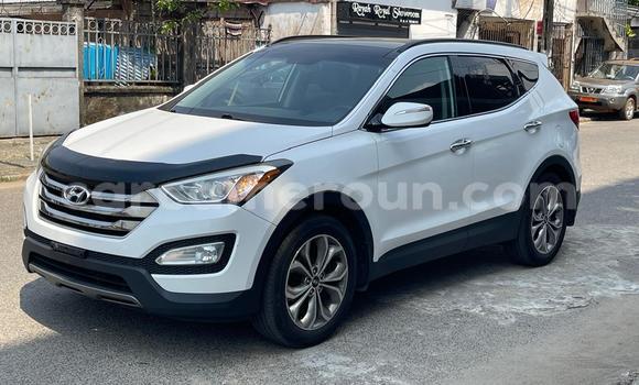 Acheter Occasion Voiture Hyundai Santa Fe Blanc à Douala, Littoral Cameroon Acheter Occasion Voiture Hyundai Santa Fe Blanc à Douala, Littoral Cameroon