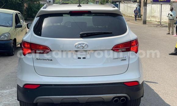 Acheter Occasion Voiture Hyundai Santa Fe Blanc à Douala, Littoral Cameroon Acheter Occasion Voiture Hyundai Santa Fe Blanc à Douala, Littoral Cameroon