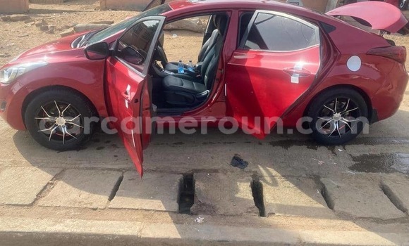 Acheter Occasion Voiture Hyundai Elantra Rouge à Douala, Littoral Cameroon Acheter Occasion Voiture Hyundai Elantra Rouge à Douala, Littoral Cameroon