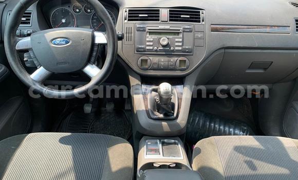 Sayi Na hannu Ford C-MAX Azurfa Mota in Douala a Ƙasar Kamaru Sayi Na hannu Ford C-MAX Azurfa Mota in Douala a Ƙasar Kamaru