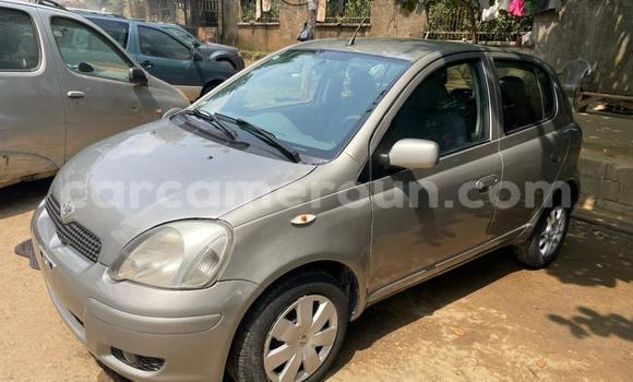 Sayi Na hannu Toyota Yaris Sauran Mota in Douala a Ƙasar Kamaru