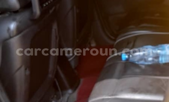 Sayi Na hannu Hummer H3 Sauran Mota in Douala a Ƙasar Kamaru Sayi Na hannu Hummer H3 Sauran Mota in Douala a Ƙasar Kamaru