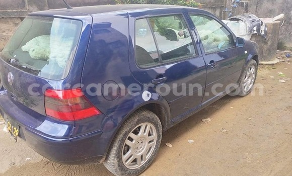 Acheter Occasion Voiture Volkswagen Golf Bleu à Douala, Littoral Cameroon Acheter Occasion Voiture Volkswagen Golf Bleu à Douala, Littoral Cameroon