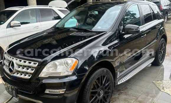 Acheter Occasion Voiture Mercedes‒Benz ML–Class Noir à Douala, Littoral Cameroon