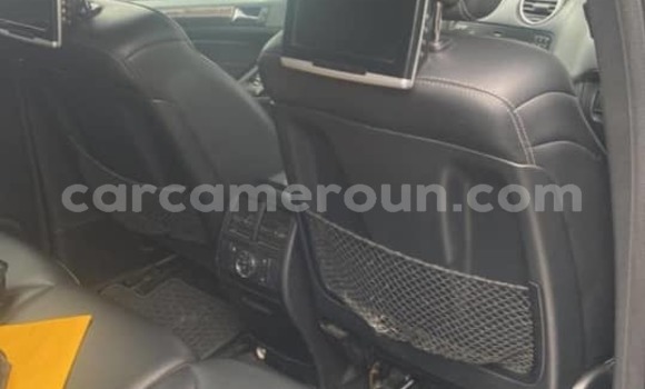 Sayi Na hannu Mercedes‒Benz GL–Class Black Mota in Douala a Ƙasar Kamaru Sayi Na hannu Mercedes‒Benz GL–Class Black Mota in Douala a Ƙasar Kamaru