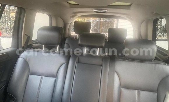 Sayi Na hannu Mercedes‒Benz GL–Class Black Mota in Douala a Ƙasar Kamaru Sayi Na hannu Mercedes‒Benz GL–Class Black Mota in Douala a Ƙasar Kamaru