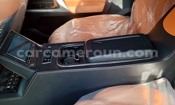 Sayi Imported Toyota Land Cruiser Black Mota in Douala a Ƙasar Kamaru Sayi Imported Toyota Land Cruiser Black Mota in Douala a Ƙasar Kamaru