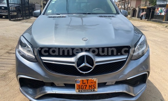 Sayi Na hannu Mercedes‒Benz GLE Sauran Mota in Douala a Ƙasar Kamaru