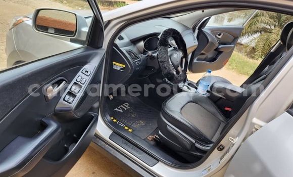 Buy Used Hyundai Tucson Silver Car in Yaounde in Central Cameroon Buy Used Hyundai Tucson Silver Car in Yaounde in Central Cameroon