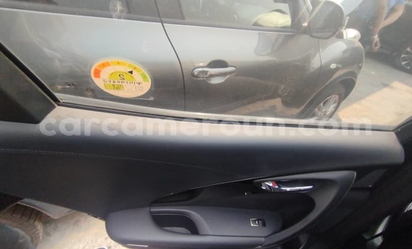 Buy Used Hyundai Grandeur Black Car in Douala in Littoral Cameroon Buy Used Hyundai Grandeur Black Car in Douala in Littoral Cameroon