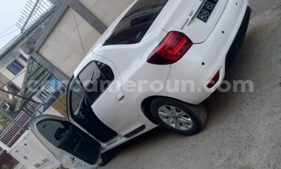 Acheter Occasion Voiture Renault Logan Blanc à Douala, Littoral Cameroon Acheter Occasion Voiture Renault Logan Blanc à Douala, Littoral Cameroon