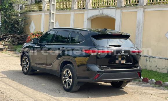 Acheter Occasion Voiture Toyota Highlander Noir à Douala, Littoral Cameroon Acheter Occasion Voiture Toyota Highlander Noir à Douala, Littoral Cameroon