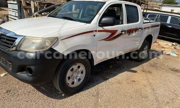Buy Used Toyota Hilux Other Car in Douala in Littoral Cameroon