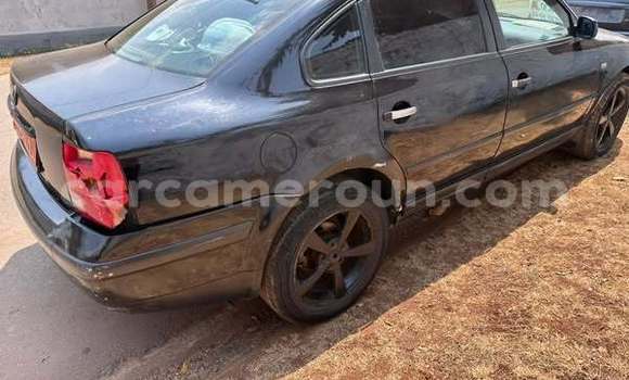 Sayi Na hannu Volkswagen Passat Sauran Mota in Yaounde a Babban Kamaru