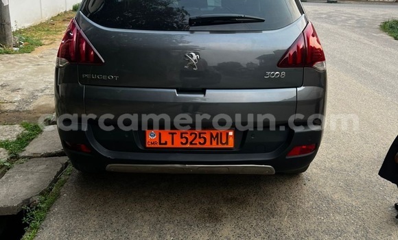 Sayi Na hannu Peugeot 3008 Azurfa Mota in Douala a Ƙasar Kamaru Sayi Na hannu Peugeot 3008 Azurfa Mota in Douala a Ƙasar Kamaru