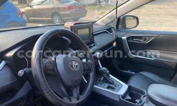 Acheter Occasion Voiture Toyota RAV4 Noir à Douala, Littoral Cameroon Acheter Occasion Voiture Toyota RAV4 Noir à Douala, Littoral Cameroon
