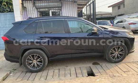 Acheter Occasion Voiture Toyota RAV4 Noir à Douala, Littoral Cameroon Acheter Occasion Voiture Toyota RAV4 Noir à Douala, Littoral Cameroon