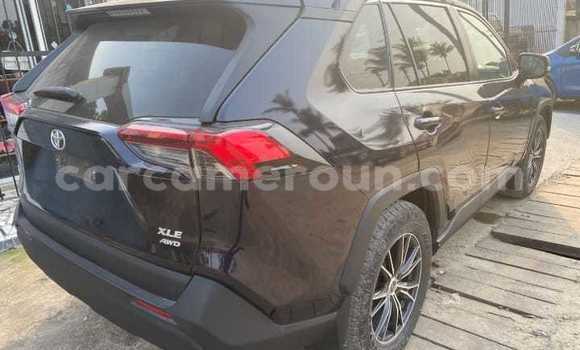 Acheter Occasion Voiture Toyota RAV4 Noir à Douala, Littoral Cameroon Acheter Occasion Voiture Toyota RAV4 Noir à Douala, Littoral Cameroon