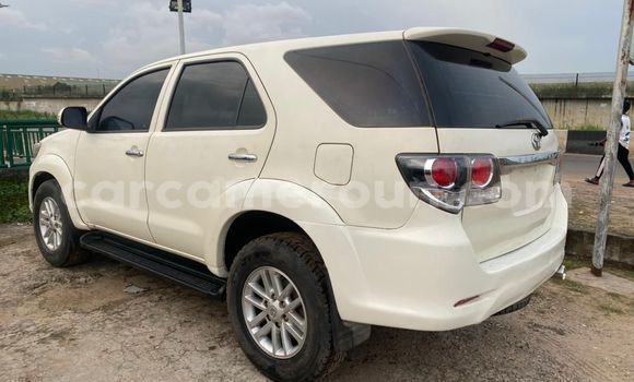 Acheter Occasion Voiture Toyota Fortuner Blanc à Douala, Littoral Cameroon Acheter Occasion Voiture Toyota Fortuner Blanc à Douala, Littoral Cameroon