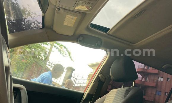 Acheter Occasion Voiture Toyota RAV4 Rouge à Douala, Littoral Cameroon Acheter Occasion Voiture Toyota RAV4 Rouge à Douala, Littoral Cameroon