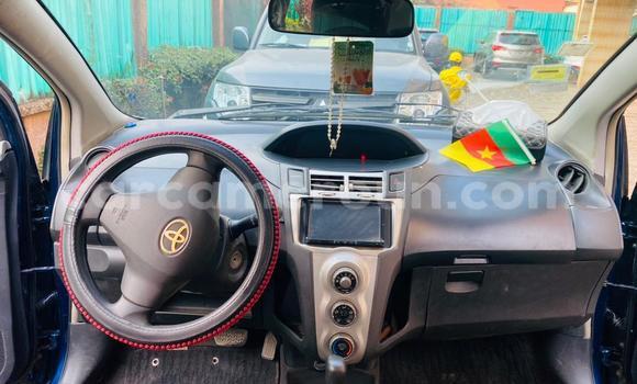 Sayi Na hannu Toyota Yaris Blue Mota in Douala a Ƙasar Kamaru Sayi Na hannu Toyota Yaris Blue Mota in Douala a Ƙasar Kamaru