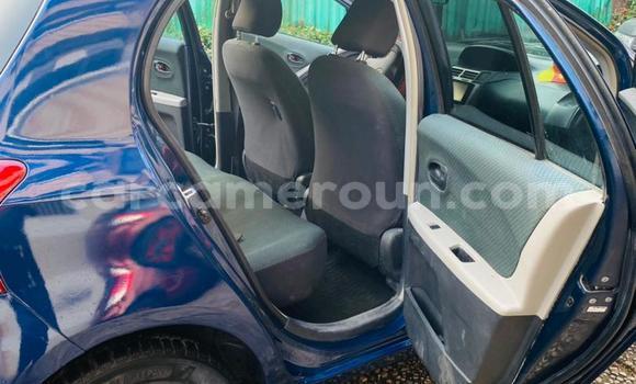 Sayi Na hannu Toyota Yaris Blue Mota in Douala a Ƙasar Kamaru Sayi Na hannu Toyota Yaris Blue Mota in Douala a Ƙasar Kamaru