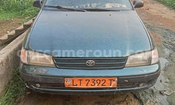 Buy Used Toyota Carina E Green Car in Douala in Littoral Cameroon