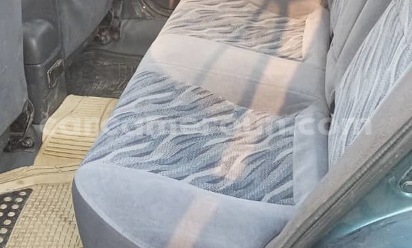 Acheter Occasion Voiture Toyota Carina E Vert à Douala, Littoral Cameroon Acheter Occasion Voiture Toyota Carina E Vert à Douala, Littoral Cameroon