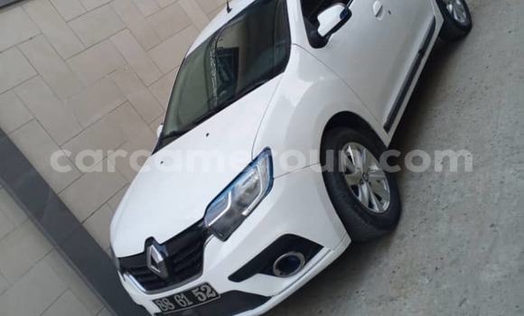 Acheter Occasion Voiture Renault Logan Blanc à Douala, Littoral Cameroon Acheter Occasion Voiture Renault Logan Blanc à Douala, Littoral Cameroon