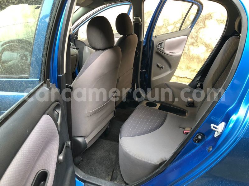 Big with watermark toyota yaris littoral cameroon douala 17969