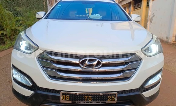 Buy Used Hyundai Santa Fe White Car in Yaounde in Central Cameroon Buy Used Hyundai Santa Fe White Car in Yaounde in Central Cameroon