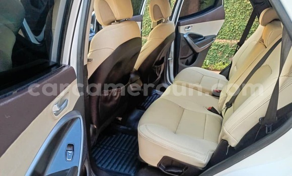 Buy Used Hyundai Santa Fe White Car in Yaounde in Central Cameroon Buy Used Hyundai Santa Fe White Car in Yaounde in Central Cameroon