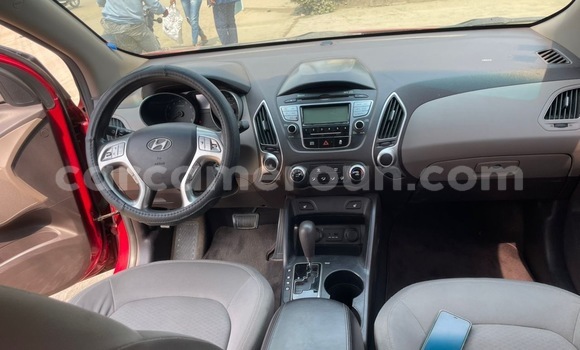 Acheter Occasion Voiture Hyundai Tucson Rouge à Douala, Littoral Cameroon Acheter Occasion Voiture Hyundai Tucson Rouge à Douala, Littoral Cameroon