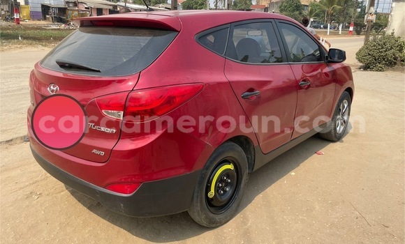 Acheter Occasion Voiture Hyundai Tucson Rouge à Douala, Littoral Cameroon Acheter Occasion Voiture Hyundai Tucson Rouge à Douala, Littoral Cameroon