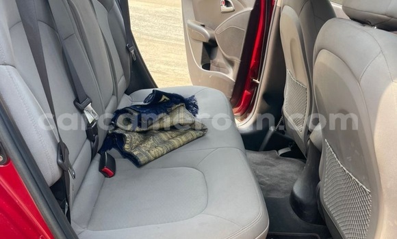 Acheter Occasion Voiture Hyundai Tucson Rouge à Douala, Littoral Cameroon Acheter Occasion Voiture Hyundai Tucson Rouge à Douala, Littoral Cameroon