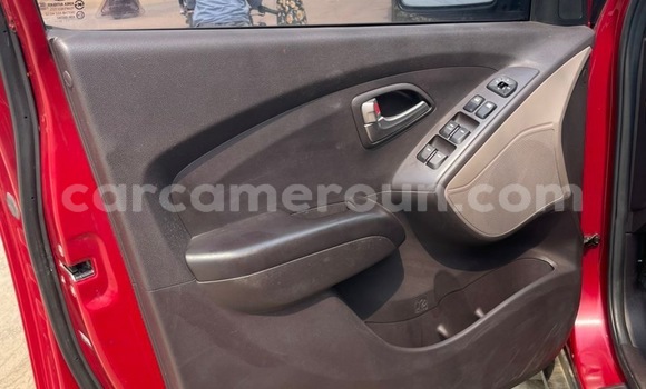 Acheter Occasion Voiture Hyundai Tucson Rouge à Douala, Littoral Cameroon Acheter Occasion Voiture Hyundai Tucson Rouge à Douala, Littoral Cameroon