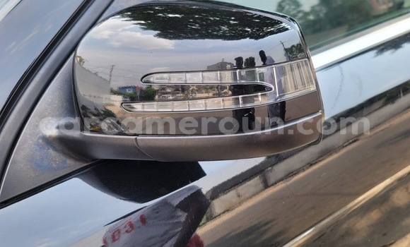 Sayi Imported Mercedes‒Benz GLE Black Mota in Douala a Ƙasar Kamaru Sayi Imported Mercedes‒Benz GLE Black Mota in Douala a Ƙasar Kamaru