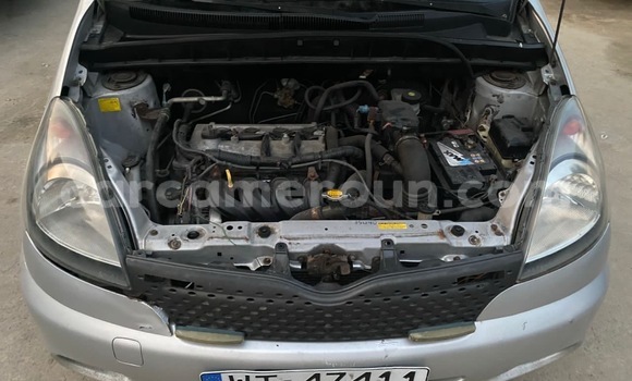 Acheter Import Voiture Toyota Yaris Verso Gris à Douala, Littoral Cameroon Acheter Import Voiture Toyota Yaris Verso Gris à Douala, Littoral Cameroon