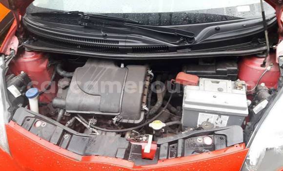 Sayi Na hannu Toyota Aygo Red Mota in Yaounde a Babban Kamaru Sayi Na hannu Toyota Aygo Red Mota in Yaounde a Babban Kamaru