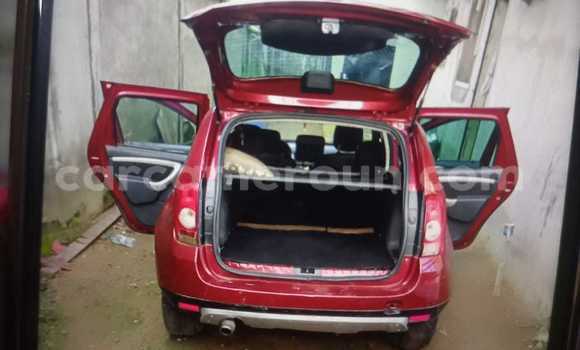 Sayi Na hannu Renault Duster Red Mota in Douala a Ƙasar Kamaru Sayi Na hannu Renault Duster Red Mota in Douala a Ƙasar Kamaru